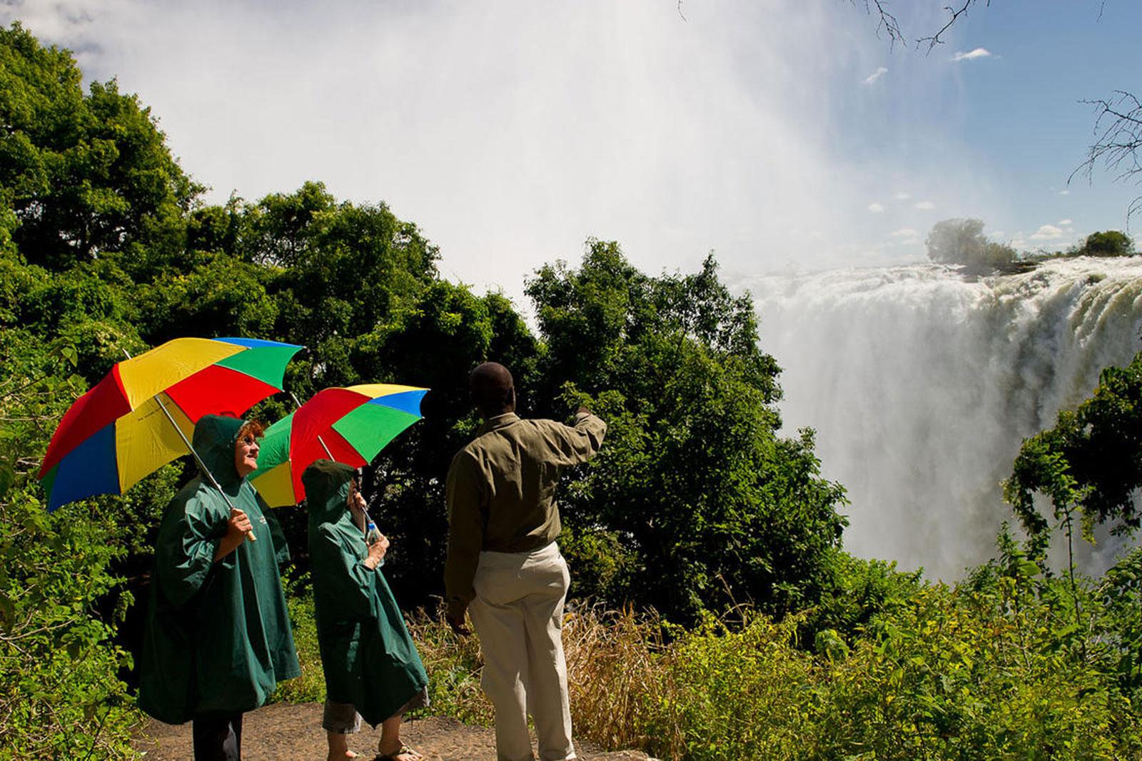 hiking tour victoria falls